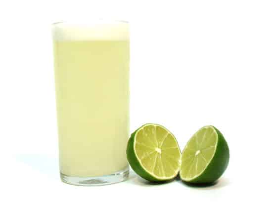 SUCO DE LIMAO.jpg